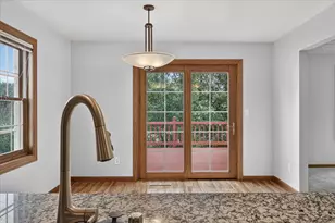 N48W16103 Lone Oak Ln, Menomonee Falls, WI 53051 - Photo 12