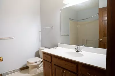 N48W16103  Lone Oak Ln, Menomonee Falls, WI 53051 - Photo 14