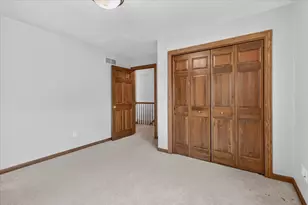N48W16103 Lone Oak Ln, Menomonee Falls, WI 53051 - Photo 28