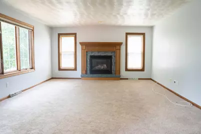 N48W16103  Lone Oak Ln, Menomonee Falls, WI 53051 - Photo 12