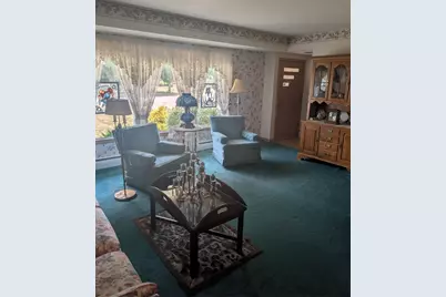 5331  Orchard Ln, Greendale, WI 53129 - Photo 6