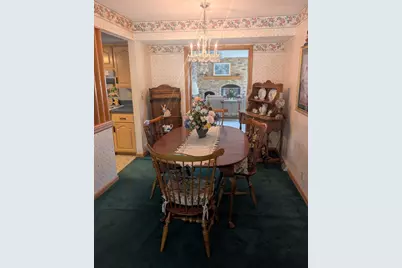 5331  Orchard Ln, Greendale, WI 53129 - Photo 10
