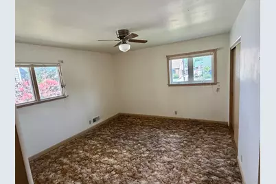 1504  Philippen St, Manitowoc, WI 54220 - Photo 8