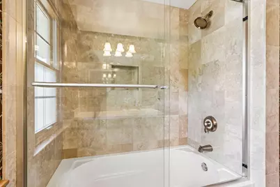13425 W Old Oak Ln, New Berlin, WI 53151 - Photo 52