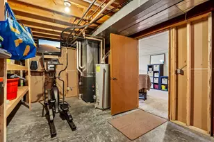 4121 Stormy Dr, Racine, WI 53139 - Photo 48