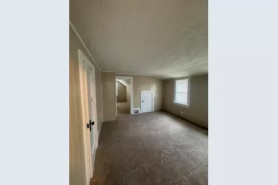 1601 S 65th St, West Allis, WI 53214 - Photo 30