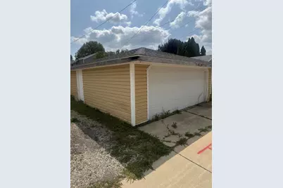 1601 S 65th St, West Allis, WI 53214 - Photo 44