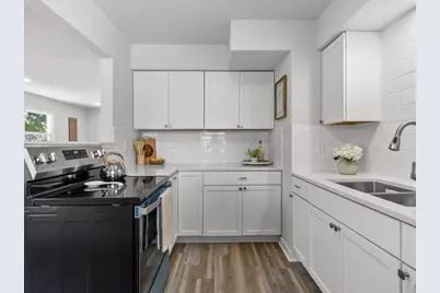 4426 N 88th St, Milwaukee, WI 53225 - Photo 10