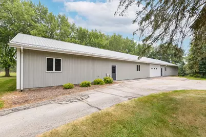 N79W34857  Petersen Rd, Oconomowoc, WI 53066 - Photo 38