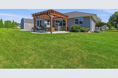 2616  Creekview Ct, Sheboygan, WI 53081 - Photo 38