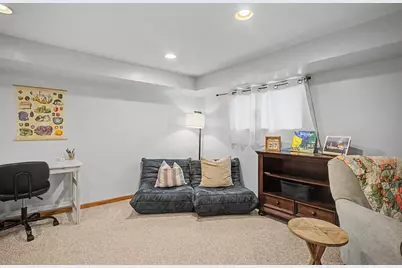 209  West Ave, Holmen, WI 54636 - Photo 18