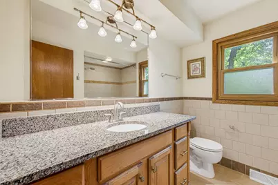 2505  Almesbury Ave, Brookfield, WI 53045 - Photo 18