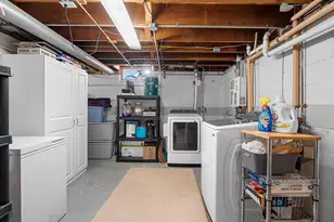 729 Woodlawn Dr, Manitowoc, WI 54220 - Photo 26
