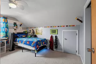 729 Woodlawn Dr, Manitowoc, WI 54220 - Photo 18