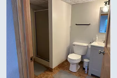 5100 N Idlewild Ave, Whitefish Bay, WI 53217 - Photo 22