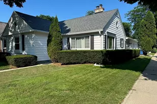 5100 N Idlewild Ave, Whitefish Bay, WI 53217 - Photo 1