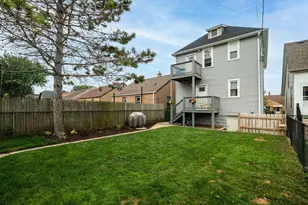 3660 S Iowa Ave, Saint Francis, WI 53235 - Photo 38