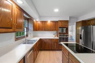 3511 Wildwood Dr, Manitowoc, WI 54220 - Photo 16