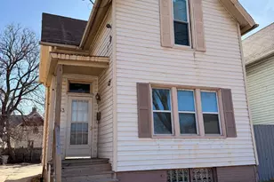 1433 W National Ave, Milwaukee, WI 53204 - Photo 2