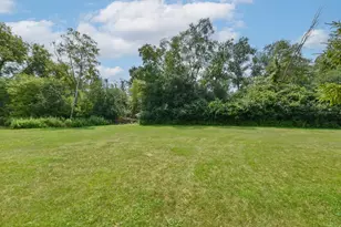 2017 Chestnut St, West Bend, WI 53095 - Photo 22