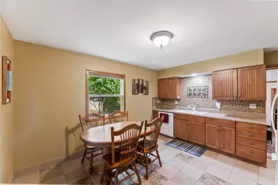 S25W26005  Mac Arthur Rd, Waukesha, WI 53188 - Photo 6