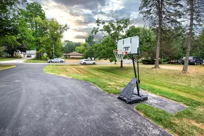 2545  Brookside Ln, Brookfield, WI 53005 - Photo 46