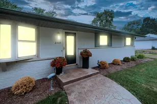 2545 Brookside Ln, Brookfield, WI 53005 - Photo 48