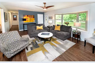 2545  Brookside Ln, Brookfield, WI 53005 - Photo 8