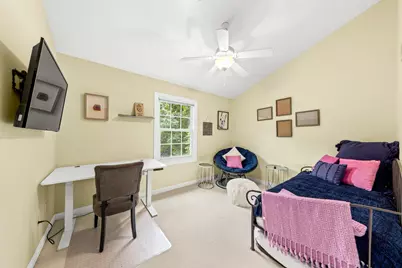 14445 W Meadowshire Dr, New Berlin, WI 53151 - Photo 16