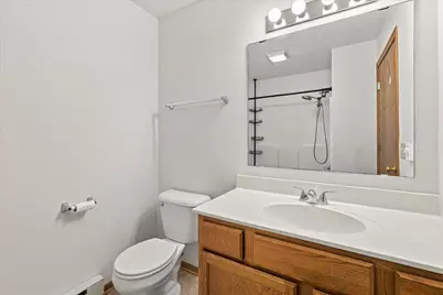 364  Minz Park Cir #5, West Bend, WI 53095 - Photo 18