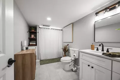 2154  Empire Dr, Waukesha, WI 53186 - Photo 24