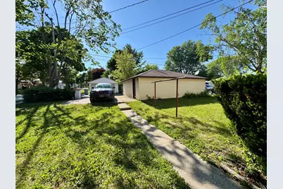 5905 N 66th St #Lower, Milwaukee, WI 53218 - Photo 24