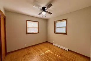 5905 N 66th St, Milwaukee, WI 53218 - Photo 8