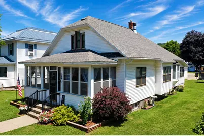 320 N Wacouta Ave, Prairie Du Chien, WI 53821 - Photo 36