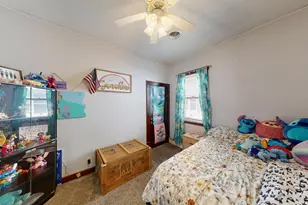 320 N Wacouta Ave, Prairie Du Chien, WI 53821 - Photo 10