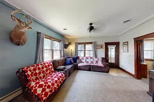 320 N Wacouta Ave, Prairie Du Chien, WI 53821 - Photo 8