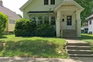 5553 N 32nd St, Milwaukee, WI 53209 - Photo 1