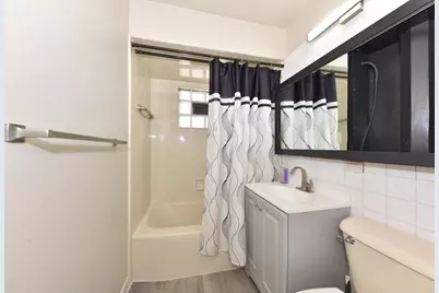 8935 N Navajo Rd, Bayside, WI 53217 - Photo 28