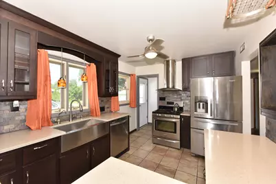 8935 N Navajo Rd, Bayside, WI 53217 - Photo 22