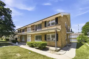 4203 N 91st St, Milwaukee, WI 53222 - Photo 2