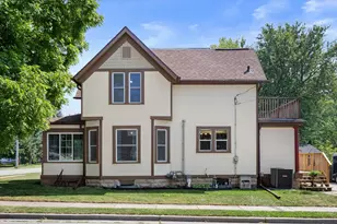 105 S Rural St, Hartford, WI 53027 - Photo 32