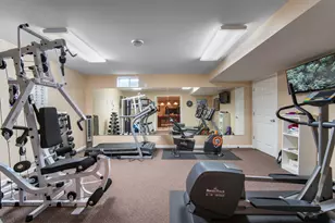 10752 N Oxford Ct, Mequon, WI 53092 - Photo 20
