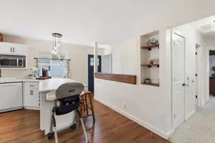 2125 N 113th St, Wauwatosa, WI 53226 - Photo 12