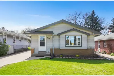 2125 N 113th St, Wauwatosa, WI 53226 - Photo 2