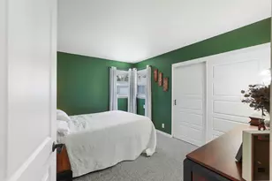 2125 N 113th St, Wauwatosa, WI 53226 - Photo 18