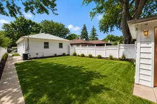 4646 N 72nd St, Milwaukee, WI 53218 - Photo 26