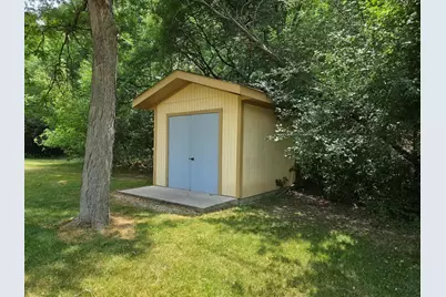 14345  Hyland Dr, Brookfield, WI 53005 - Photo 24
