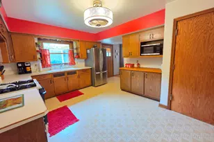 14345 Hyland Dr, Brookfield, WI 53005 - Photo 14