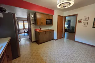14345 Hyland Dr, Brookfield, WI 53005 - Photo 38