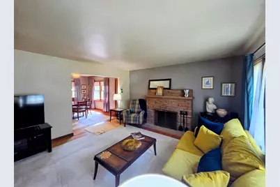 14345  Hyland Dr, Brookfield, WI 53005 - Photo 6